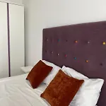 Apartment Crazy Summerland Mamaia