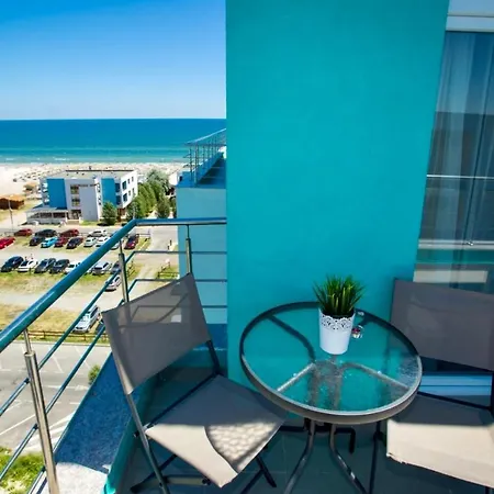 Crazy Summerland Apartment *