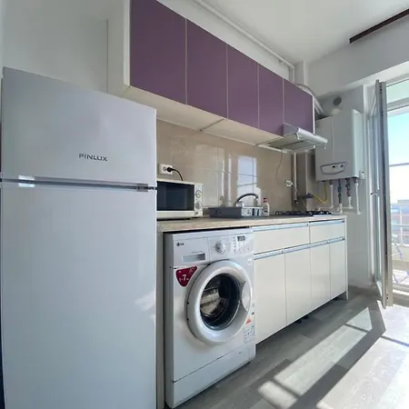 Apartment Crazy Summerland