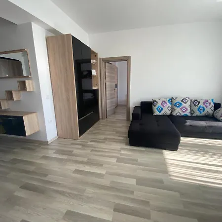 Apartment Crazy Summerland Mamaia