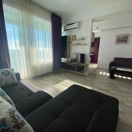 Apartment Crazy Summerland