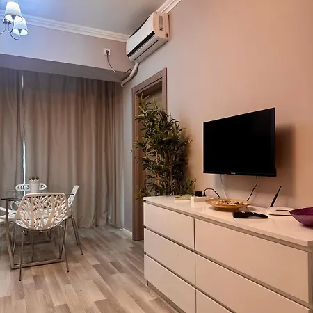 Apartment Crazy Summerland
